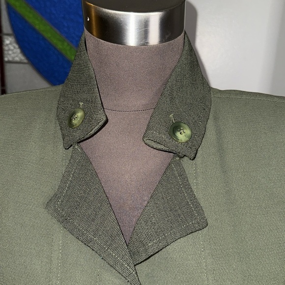 Vintage Oscar de la Renta Olive Green Blazer - Picture 2 of 6